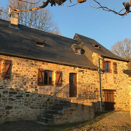 Chez La Louise Nyaraló